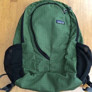 Patagonia Green Backpack- Many pockets!